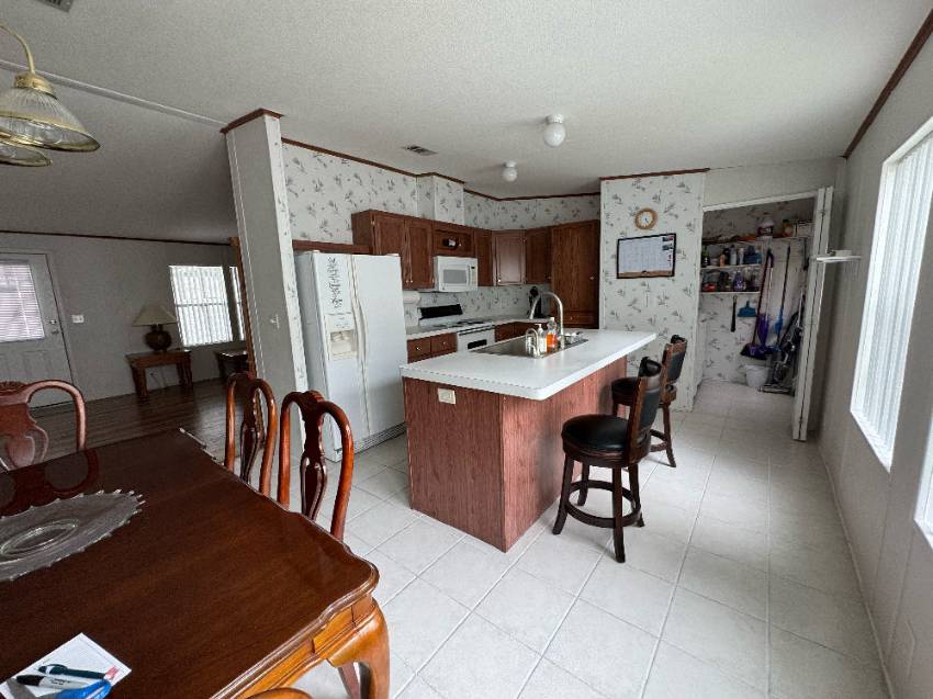 1609 Deverly Drive a Lakeland, FL Mobile or Manufactured Home for Sale